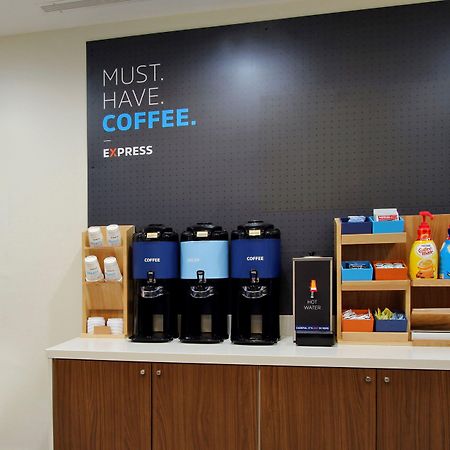 Holiday Inn Express & Suites Houston South - Near Pearland By Ihg Exteriör bild