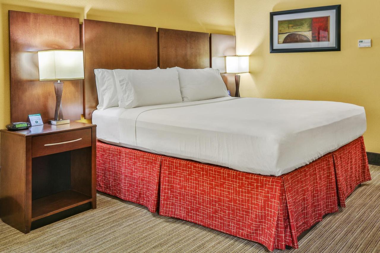 Holiday Inn Express & Suites Houston South - Near Pearland By Ihg Exteriör bild