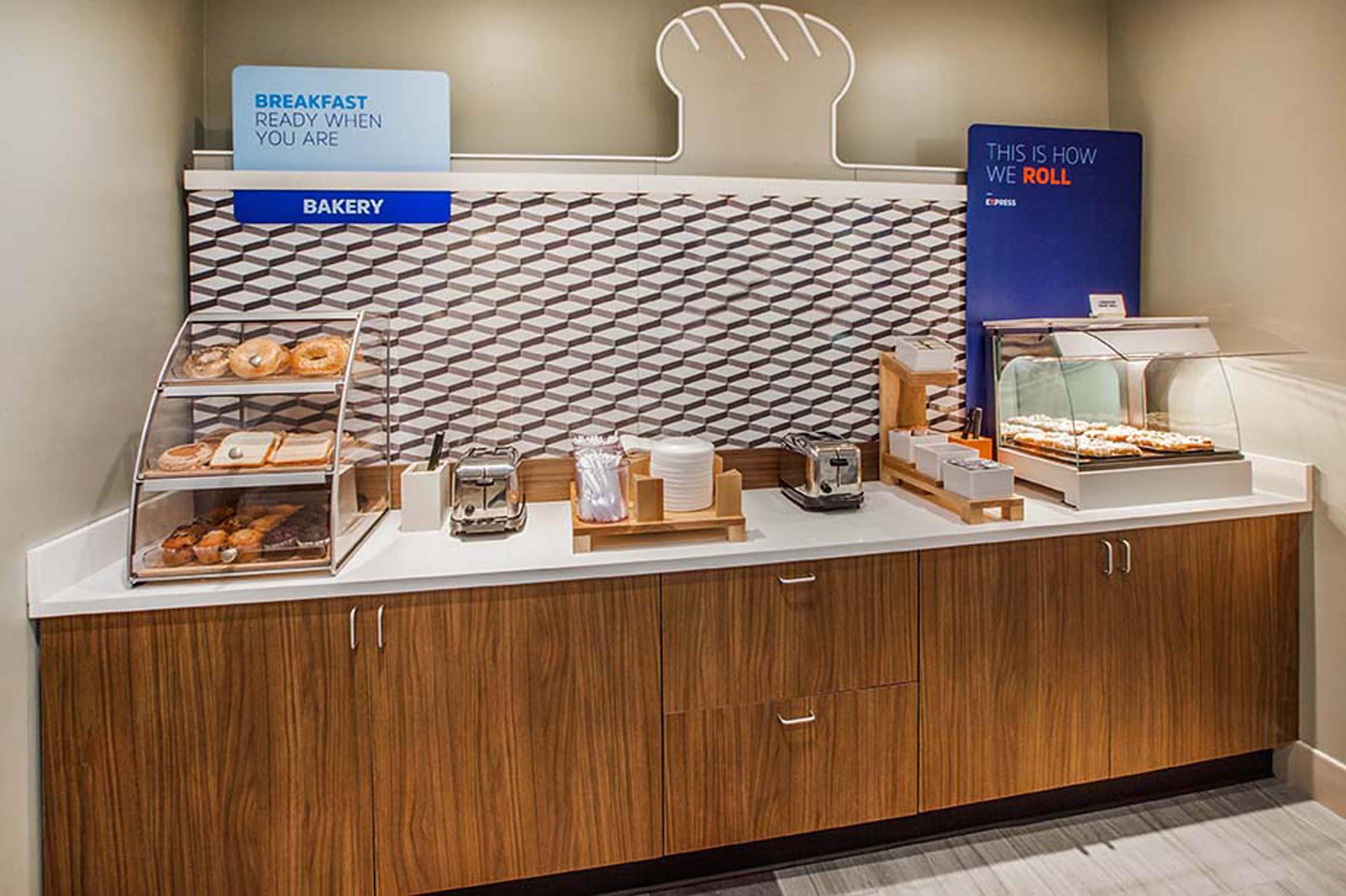 Holiday Inn Express & Suites Houston South - Near Pearland By Ihg Exteriör bild